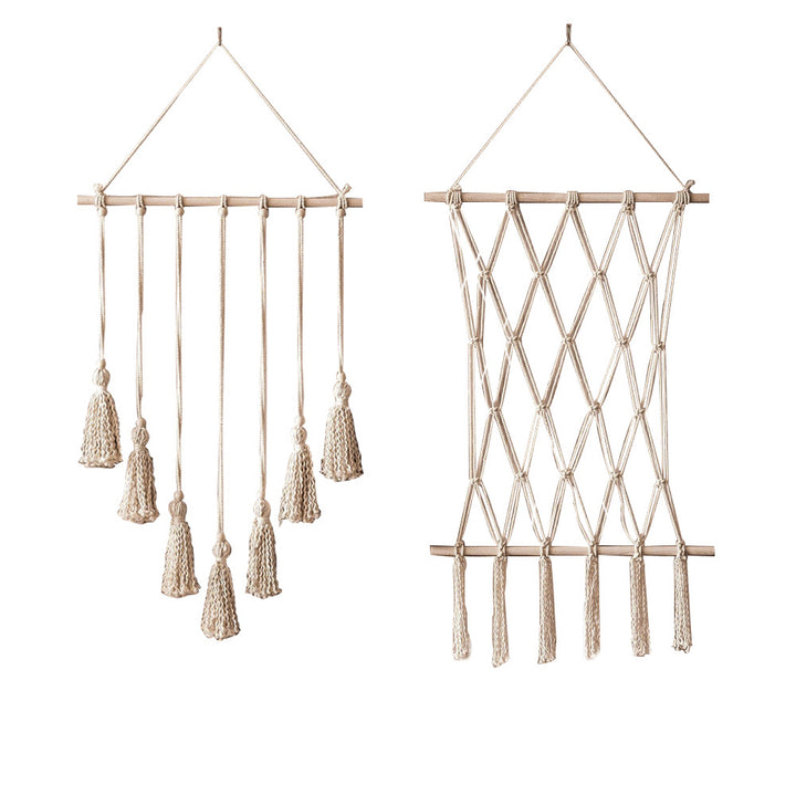 Elegant Macrame Wall Tapestry with Artistic Design