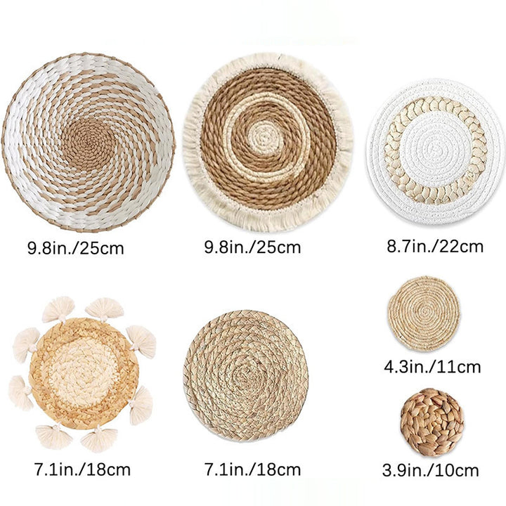 Round Tablecloth Made of Natural Materials