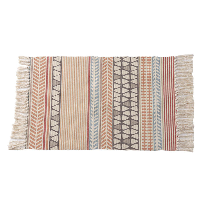 Decorative runner for dining table and console in Boho-Mandala design with fringes