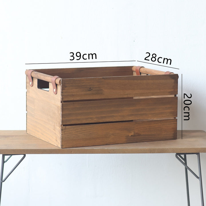 Robust storage basket made of wood