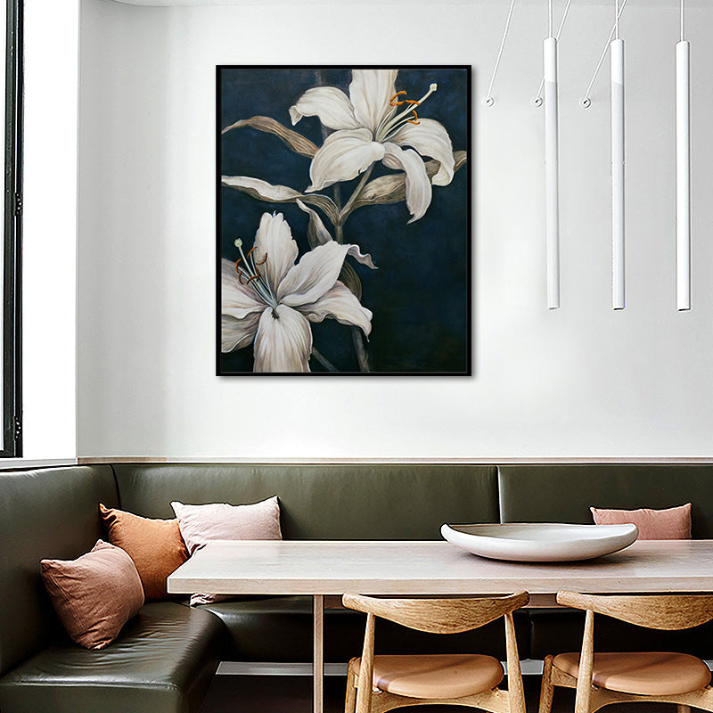 Elegant Floral Canvas Artwork