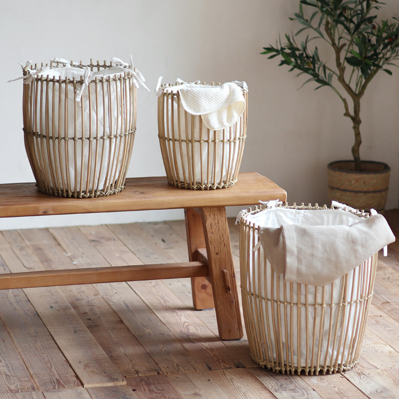 Basket with cotton lining