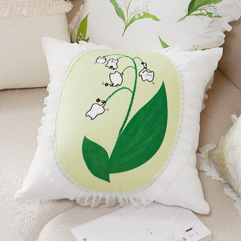 Decorative Floral Pattern Throw Pillow