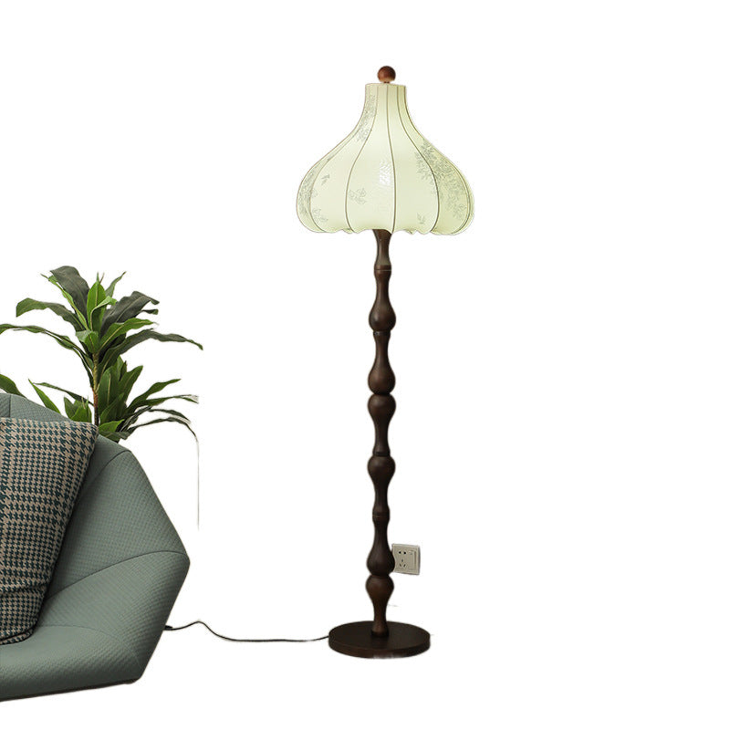Decorative floor lamp