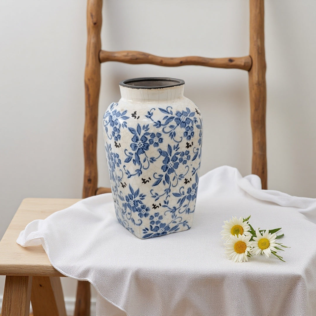 Decorative Country House Vase