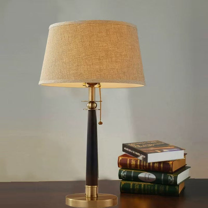 Decorative table lamp