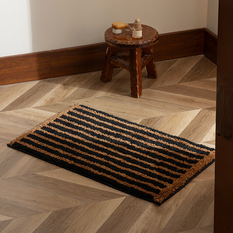 Coconut and polypropylene doormat with non-slip latex backing and striped structure
