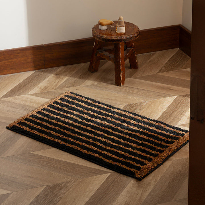 Coconut and polypropylene doormat with non-slip latex backing and striped structure
