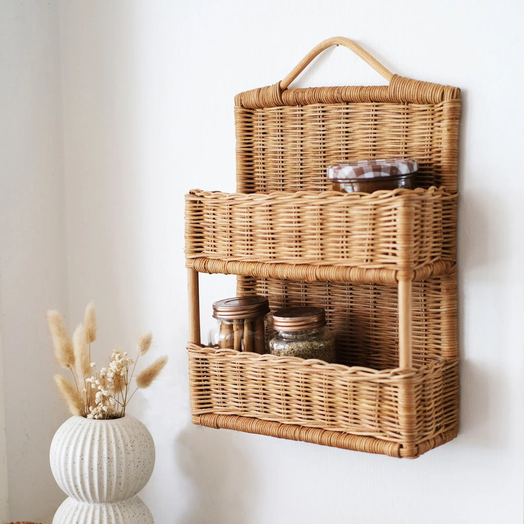 Wall basket system with versatile storage