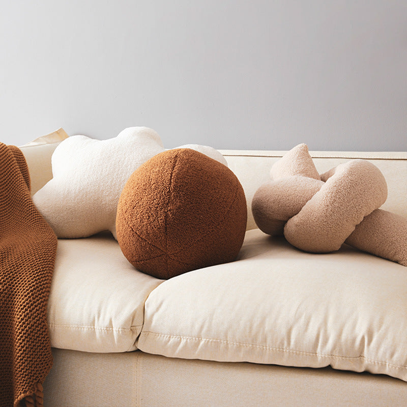 Knitted Decorative Knot Pillow