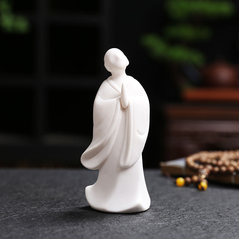 Elegant and modern Feng Shui sculpture