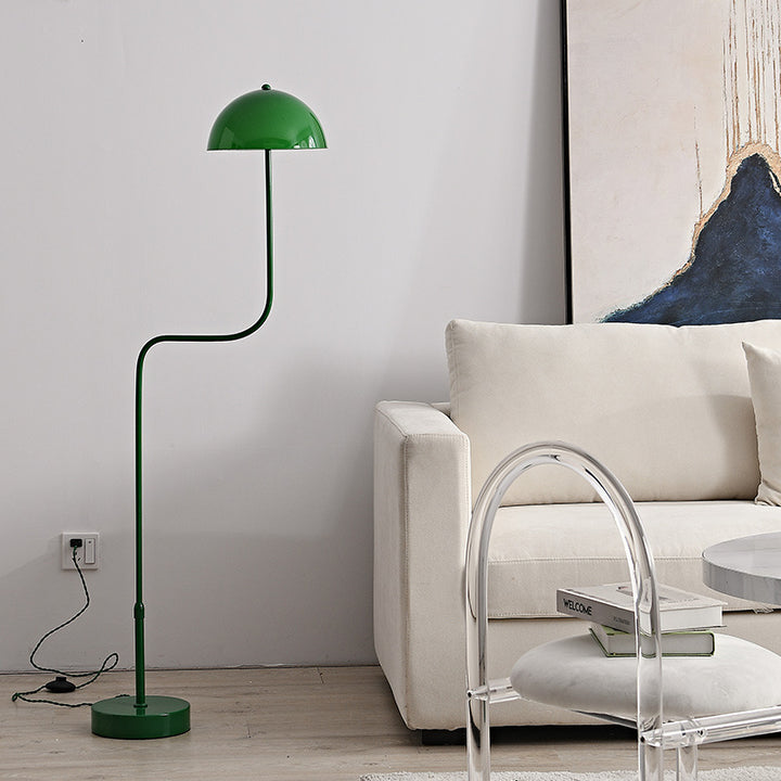Curvy modern floor lamp