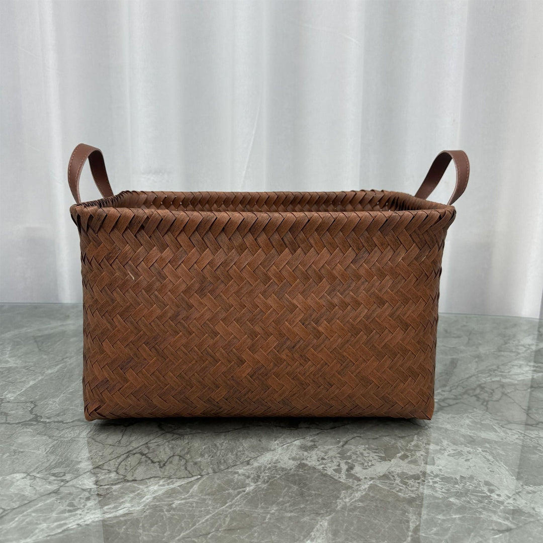 Storage basket