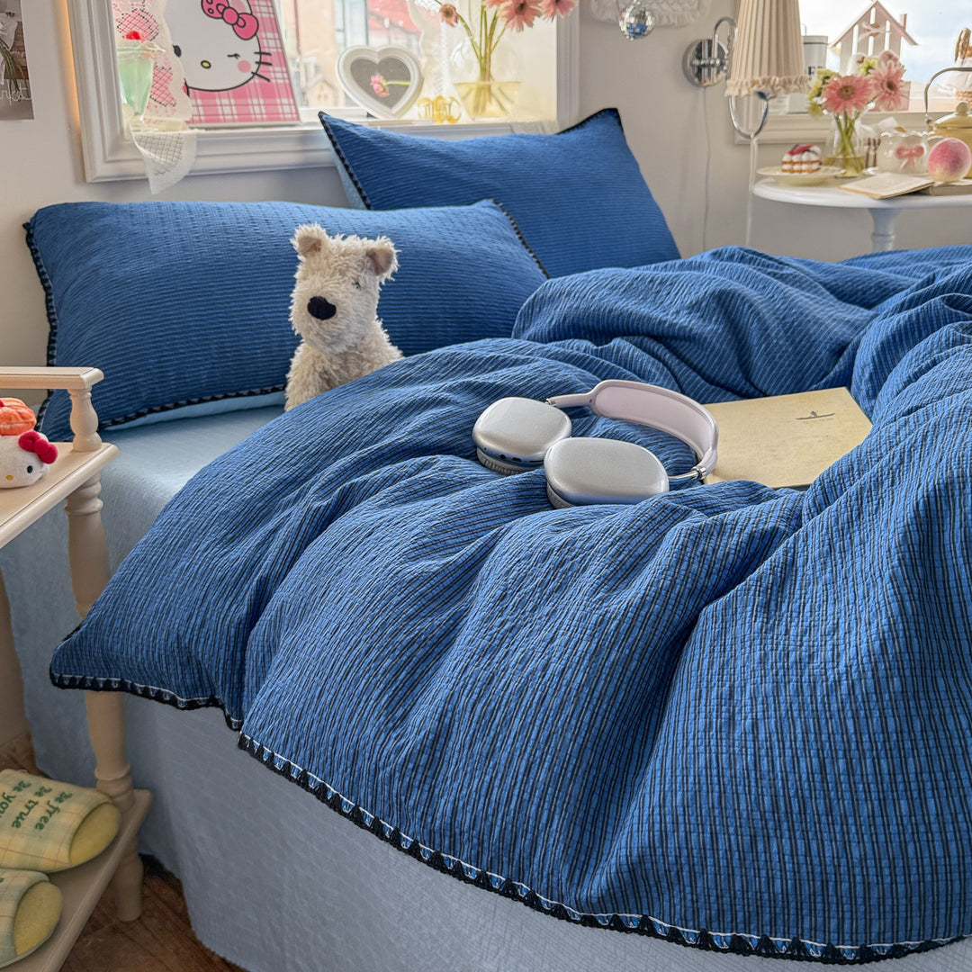 Striped Patchwork Quilt Set