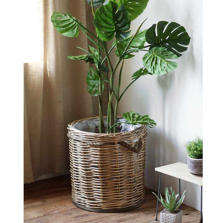 Storage basket