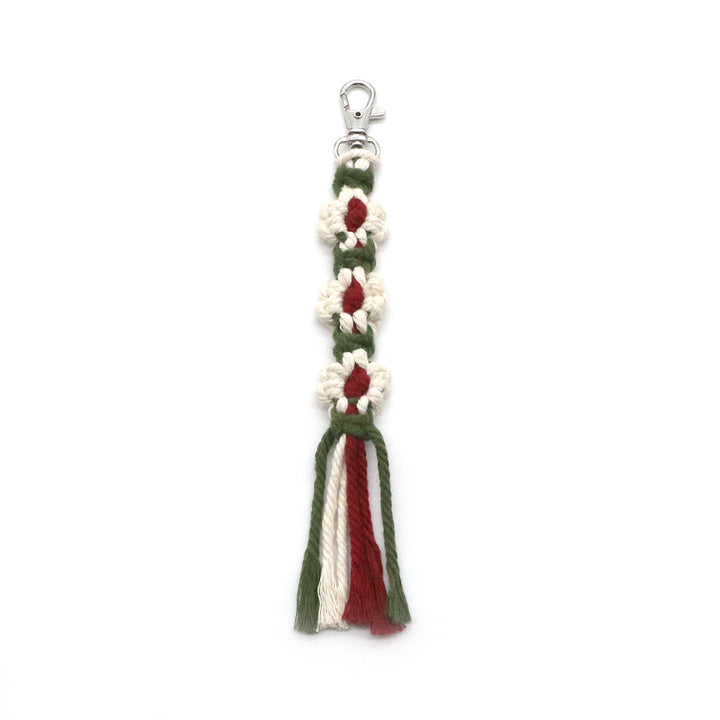 Decorative keychain made of macrame