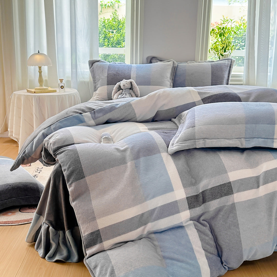 Floral Print Comforter Set