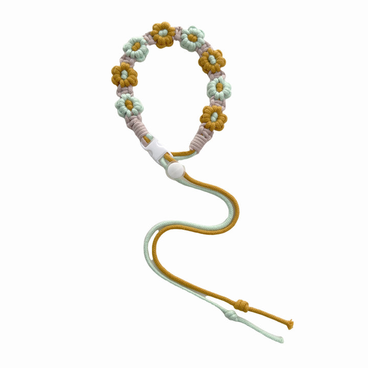 Decorative Flower Macrame Eyewear Holder