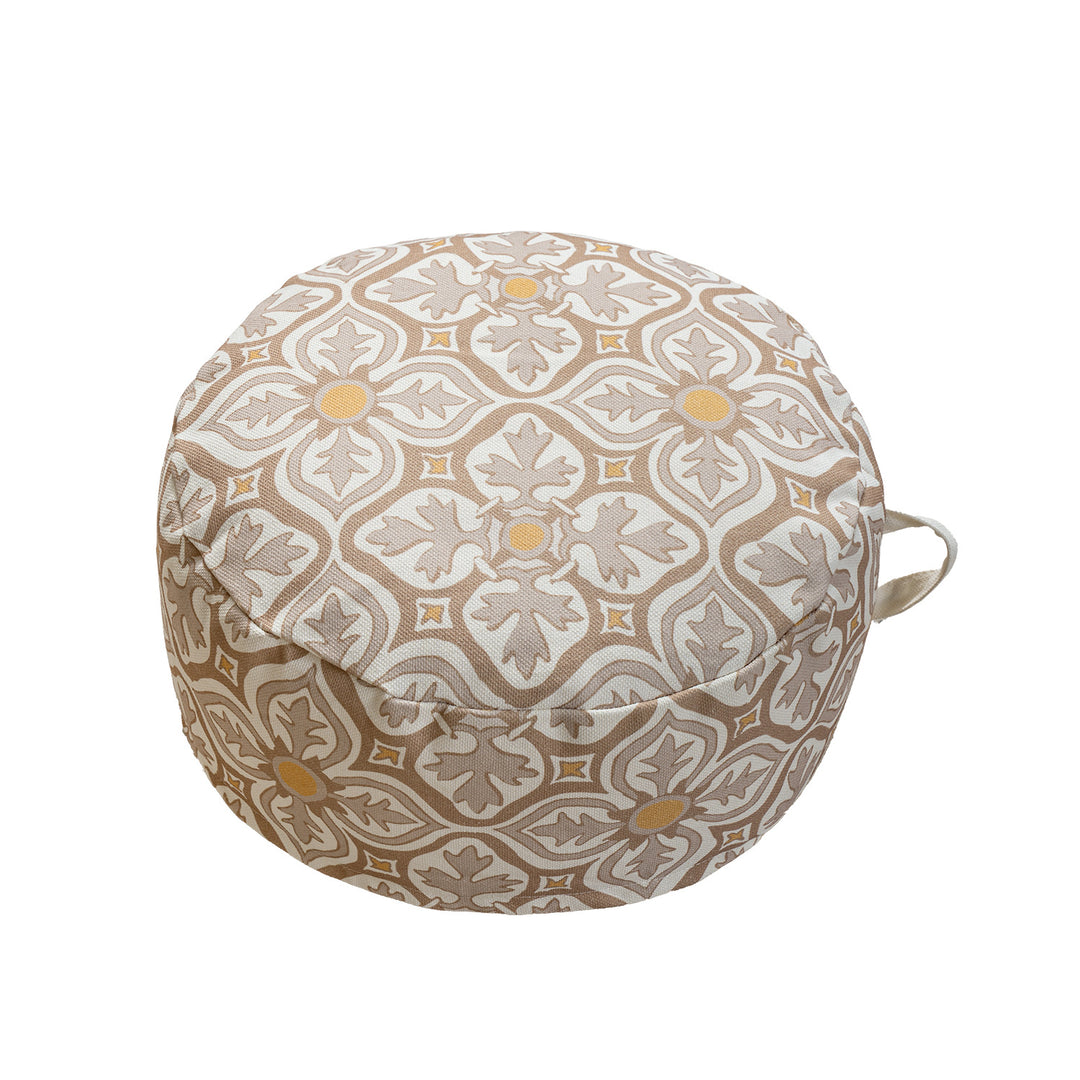 Beef floor seat pouf with removable cover and carrying handle