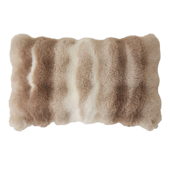 Square decorative cushion made of soft faux fur with inner cushion