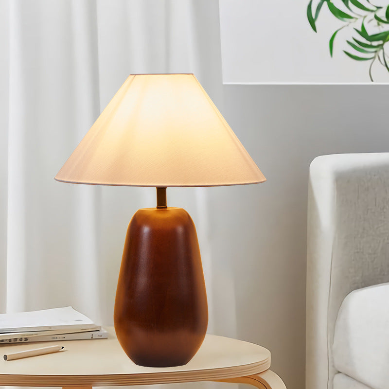 Stylish ceramic table lamp