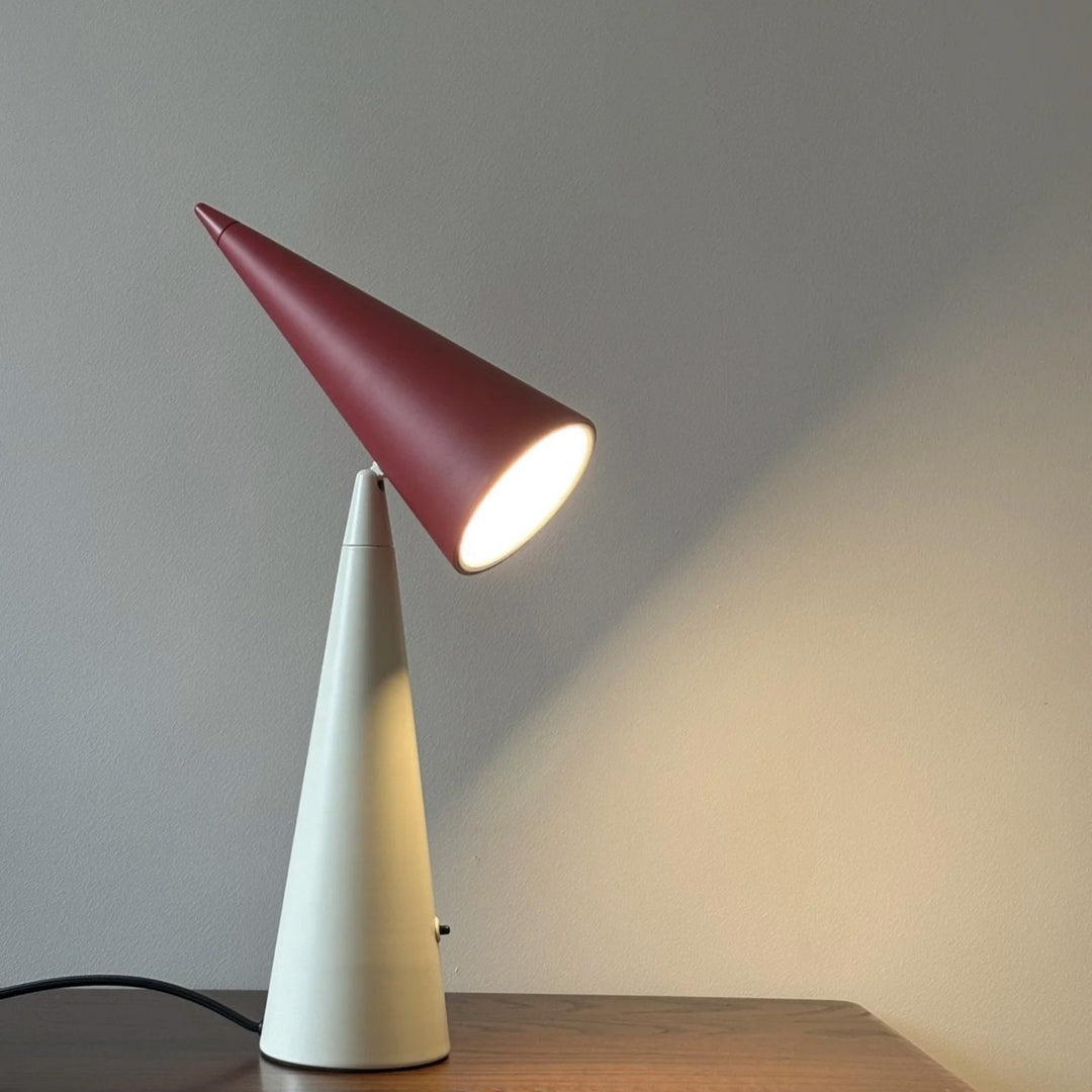 Modern artisanal table lamp