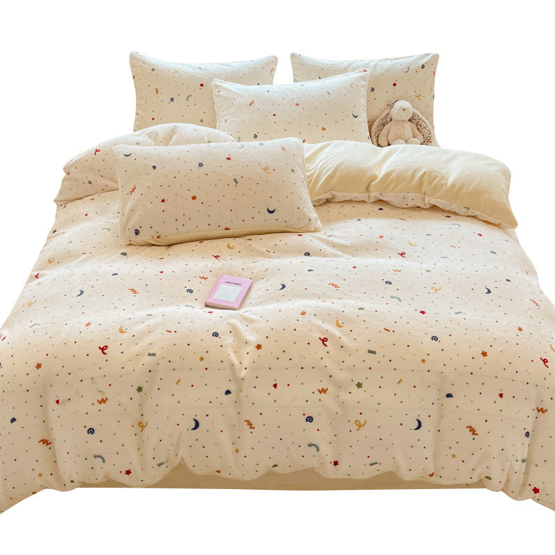 Cute Cartoon Patterned Comforter Set