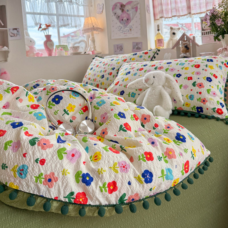Heart Patterned Decorative Pillow and Duvet Cover Set