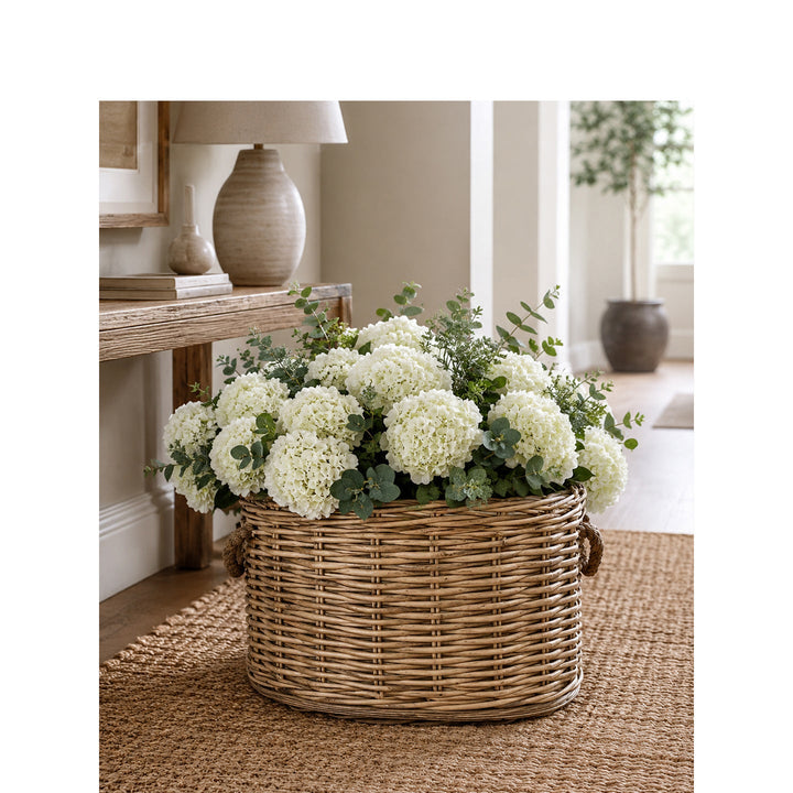 Willow woven basket with inner lining