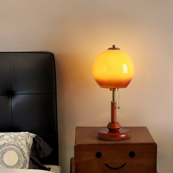 Decorative table lamp