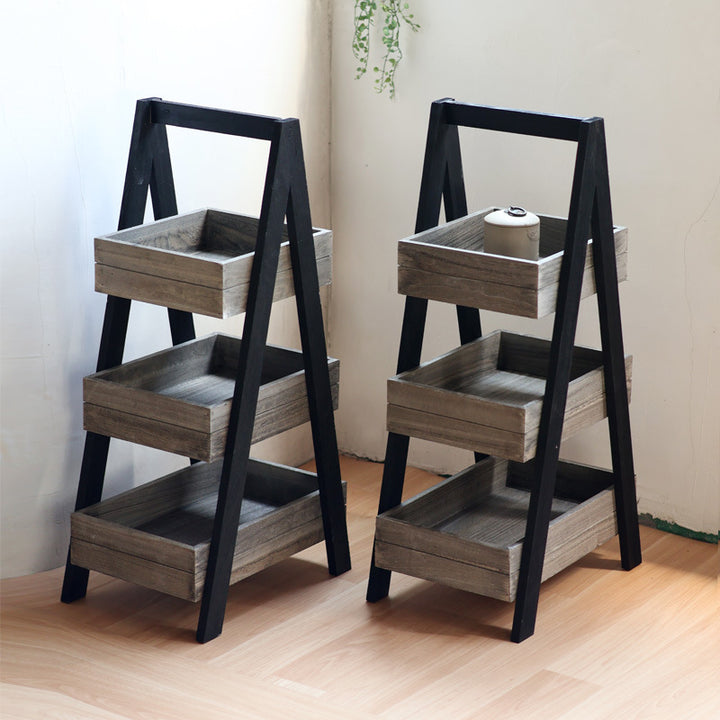 Three-door wooden shelf with modern design