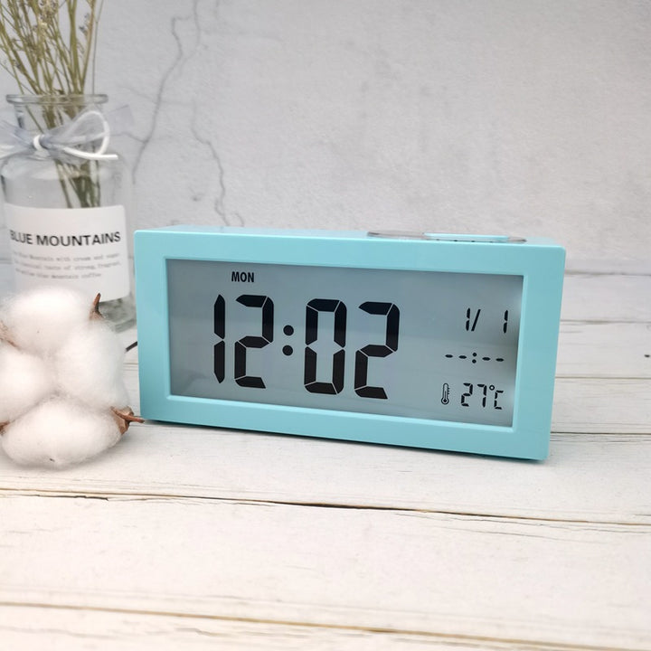Digital watch with temperature and humidity display