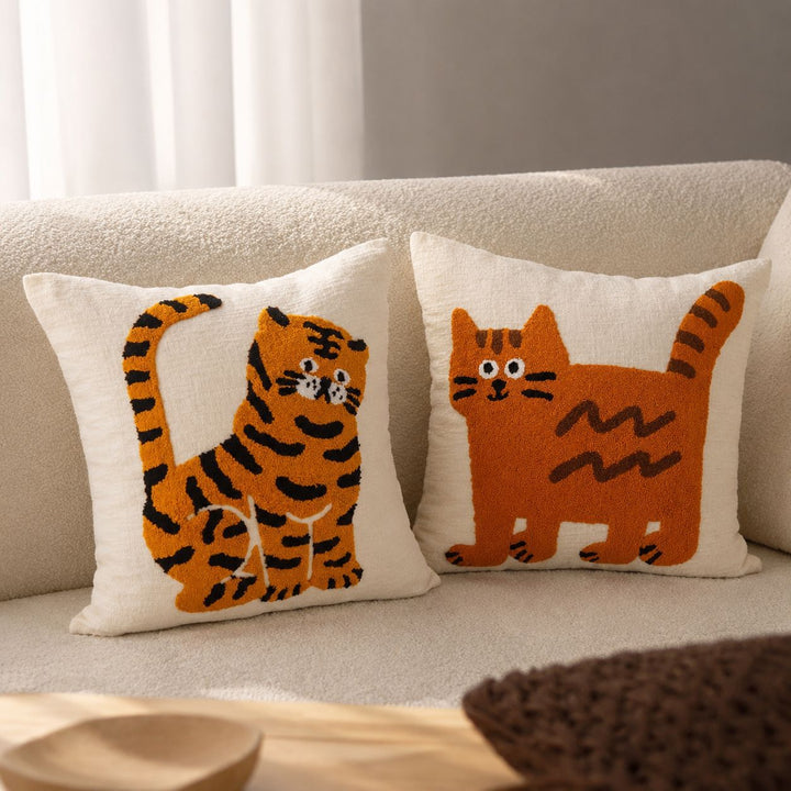 Decorative Animal Illustration Throw Pillow