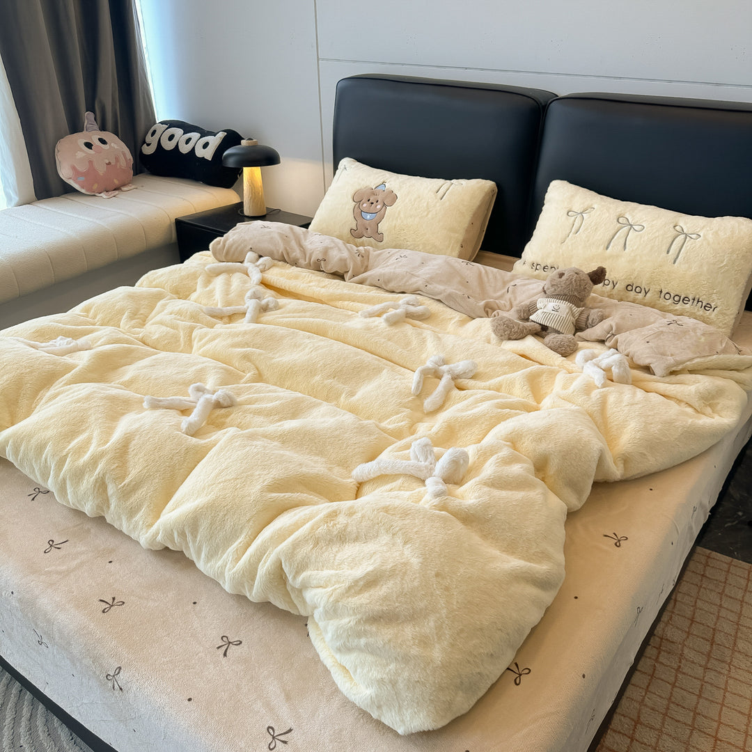 Plush Fleece Comforter Set