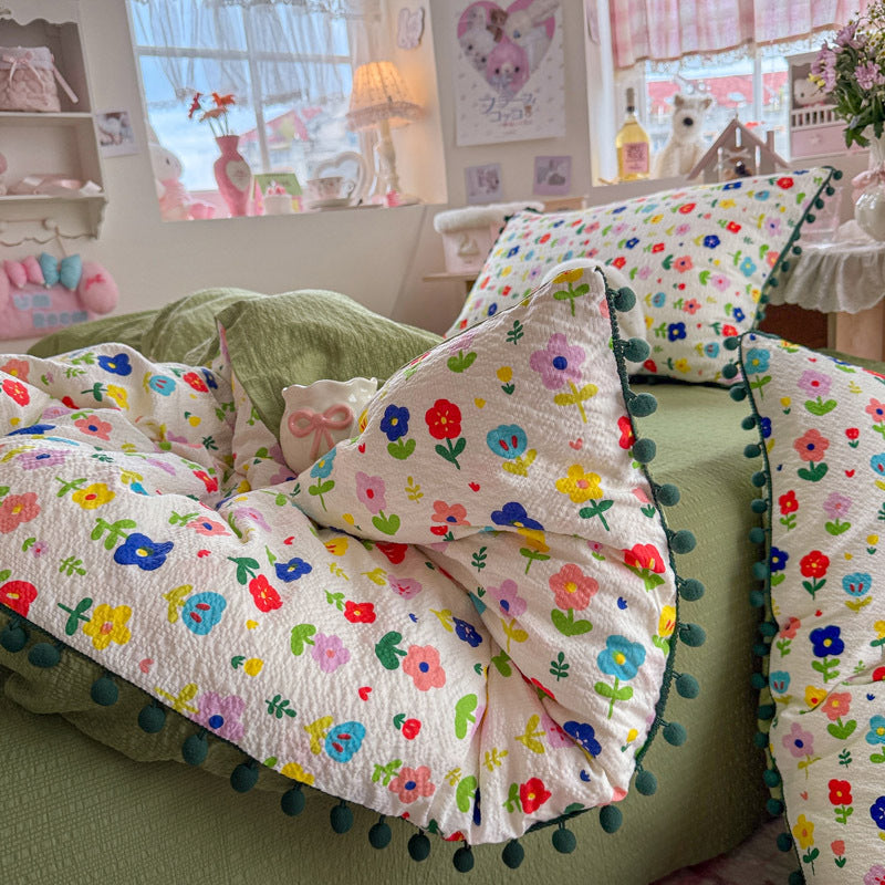 Heart Patterned Decorative Pillow and Duvet Cover Set
