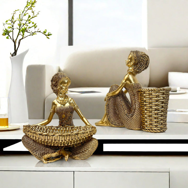 Decorative deer figurine with glitter details