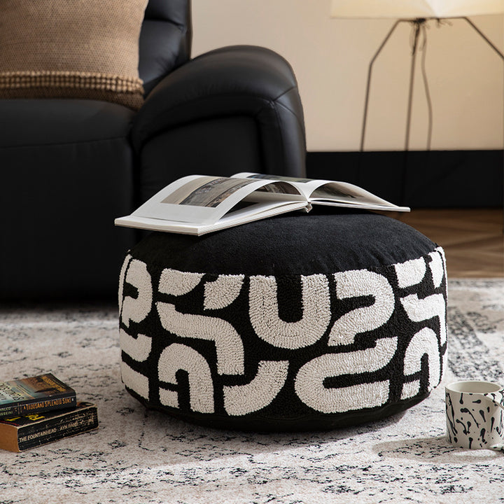 Patterned seat pouf made of boucle and cotton blend