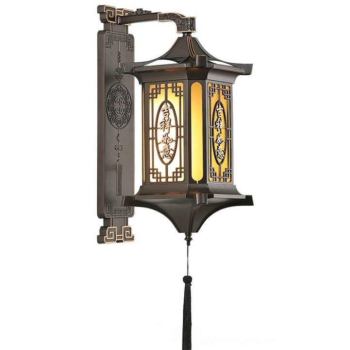Outdoor Vintage Lantern