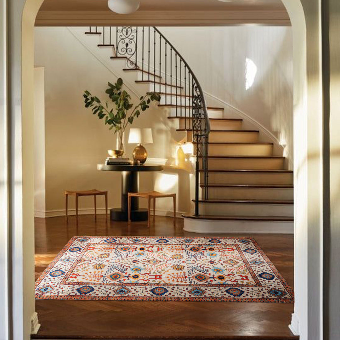 Living room rug in oriental suzani style with fine border