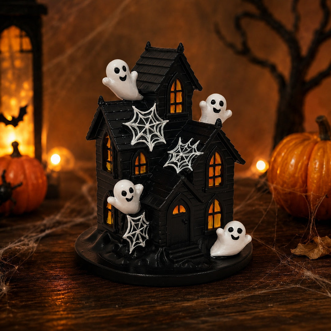 Halloween Deco House with spooky ghosts