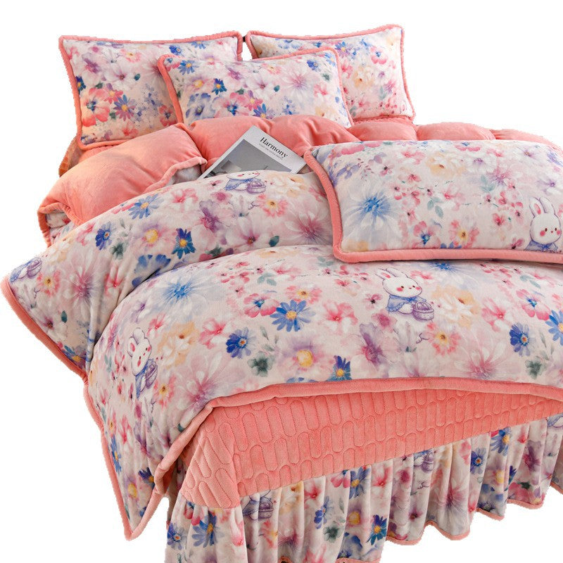 Luxurious Floral Embroidered Bedding Set