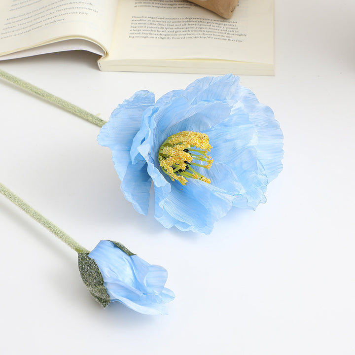 Realistic artistic poppy flower