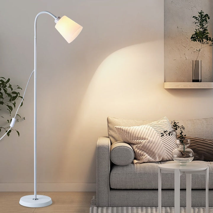 Stylish adjustable reading floor lamp
