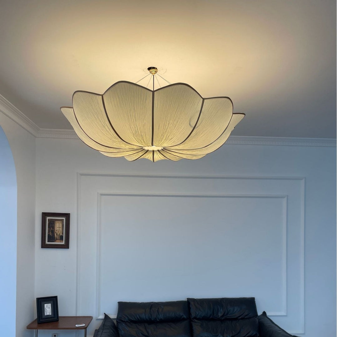 Decorative flower ceiling light