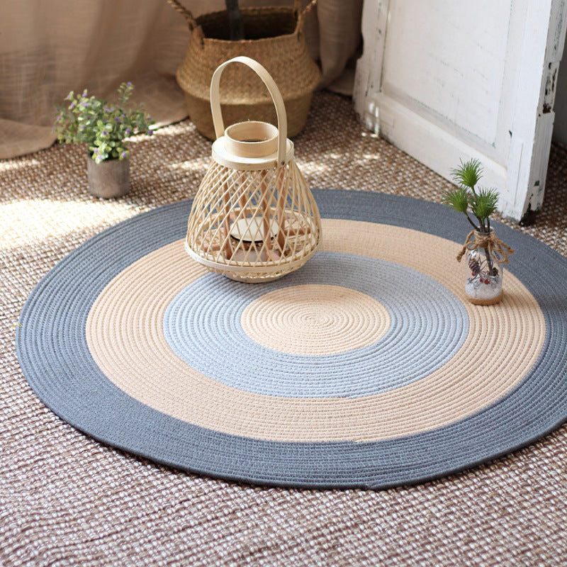 Beautiful round rug