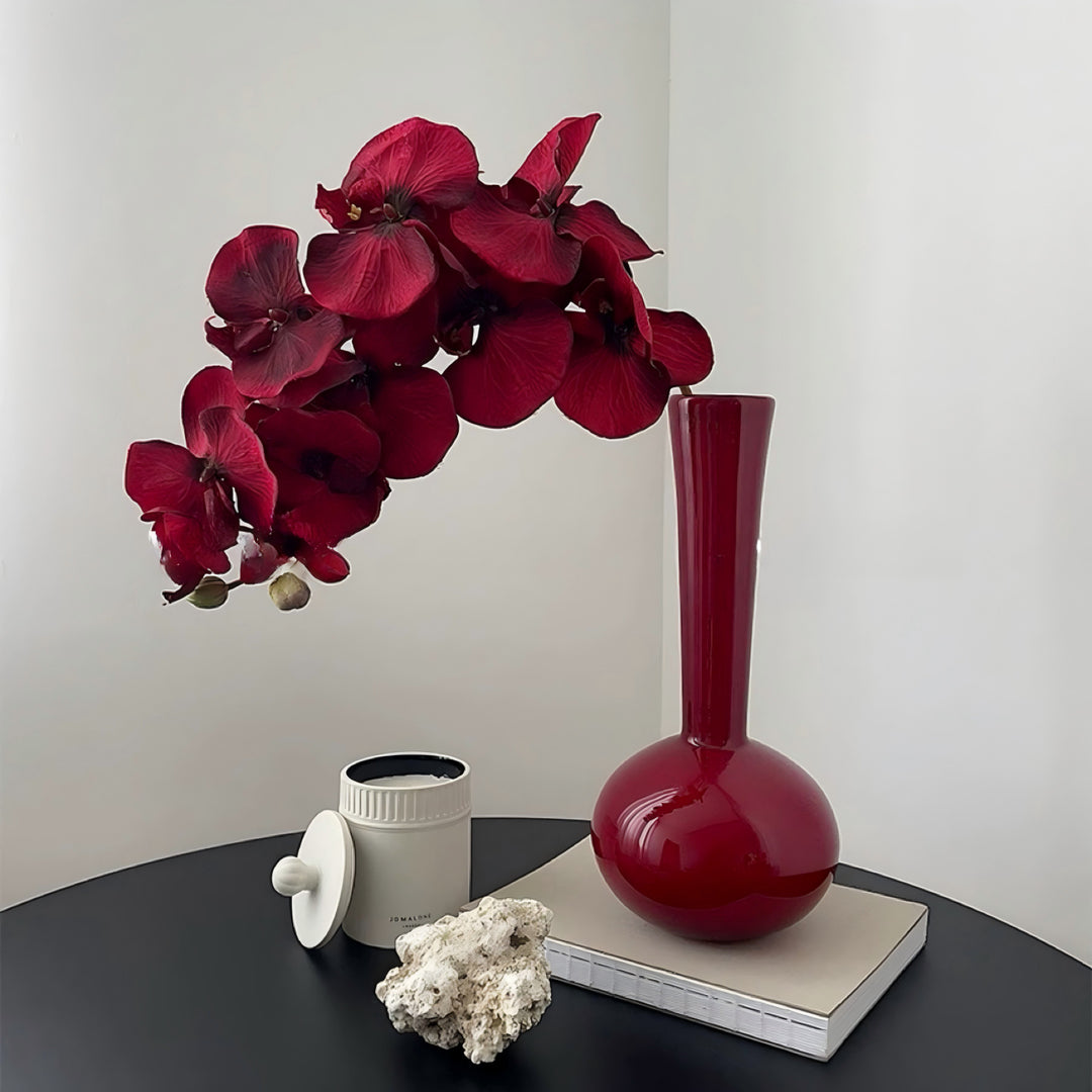Stylish glass vase with elegant design