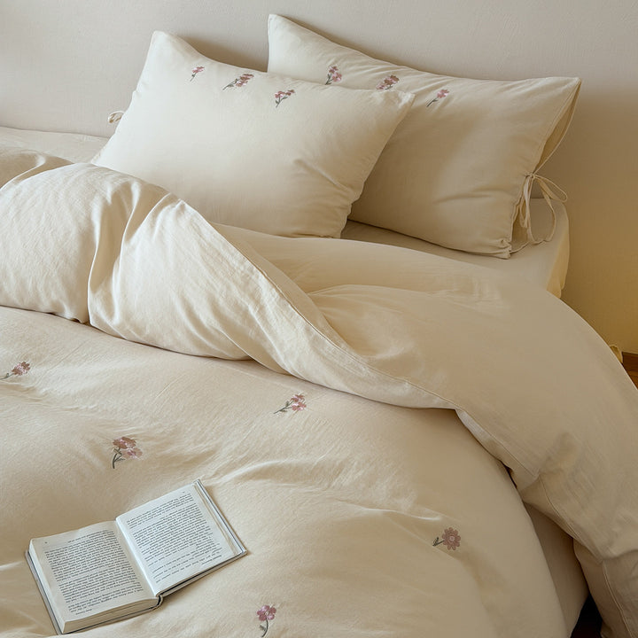 Floral Embroidered Duvet Cover Set Avarnia