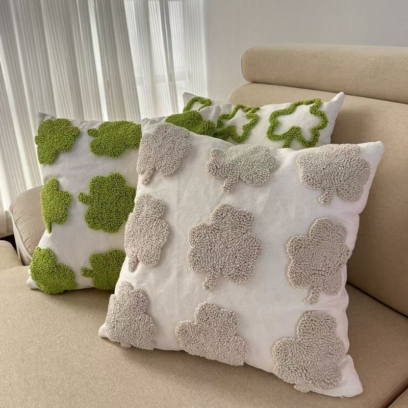 Textured Clover Pattern Throw Pillow