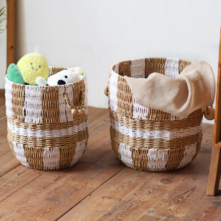 Structured storage basket