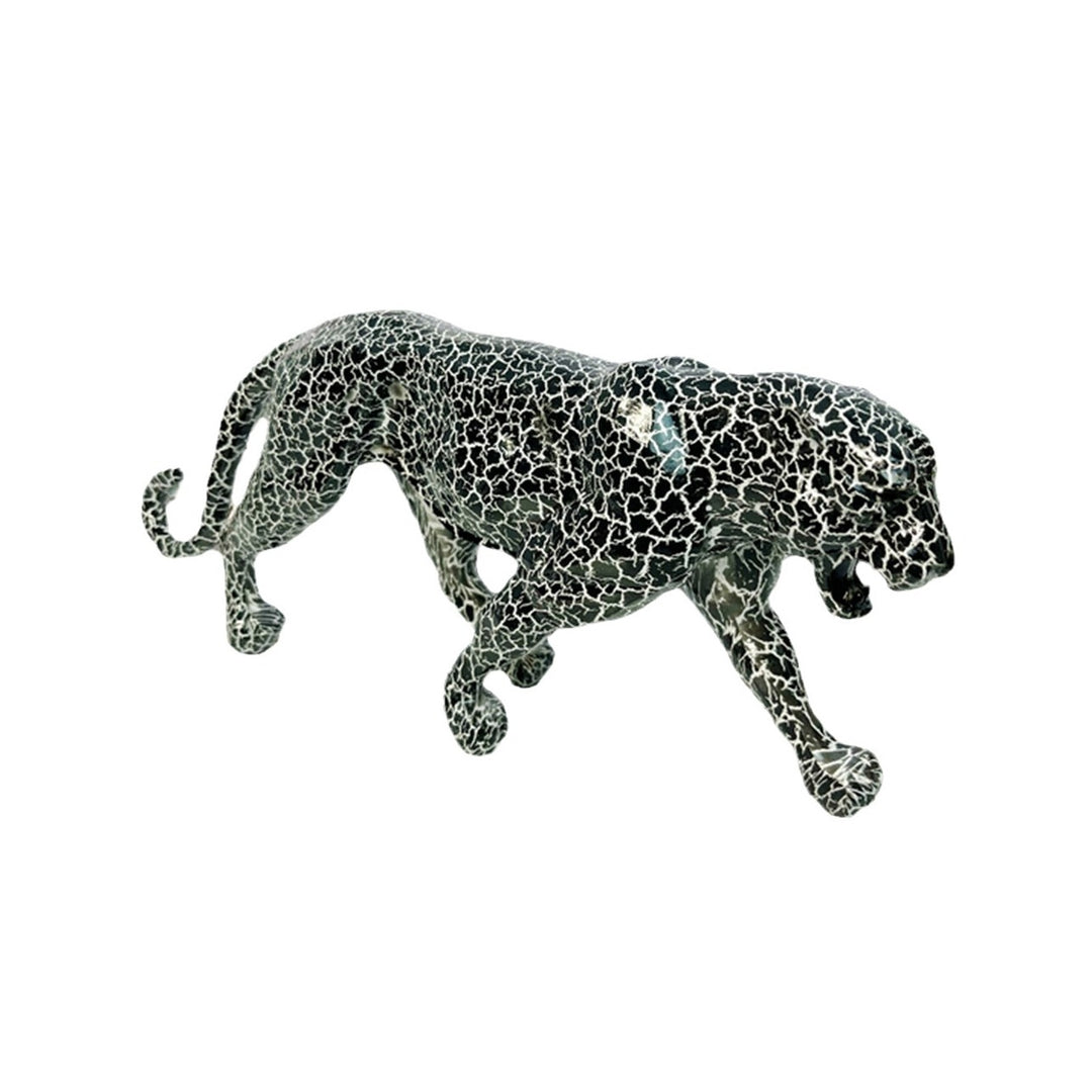 Decorative leopard figure made of resin